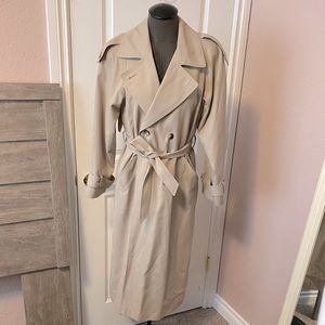 NWOT Taupe trench coat